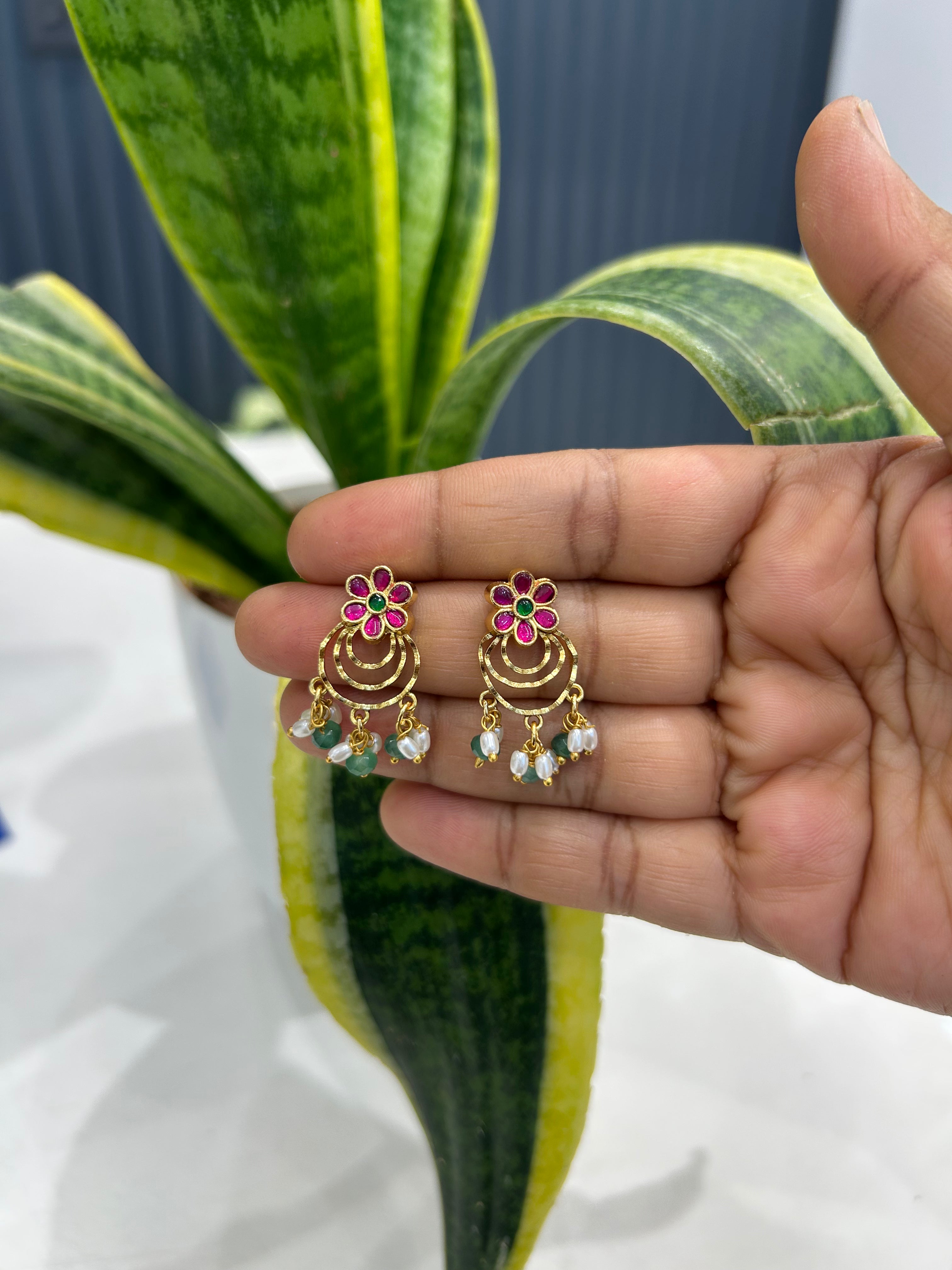 Beautiful Jadau stone earrings with pushback