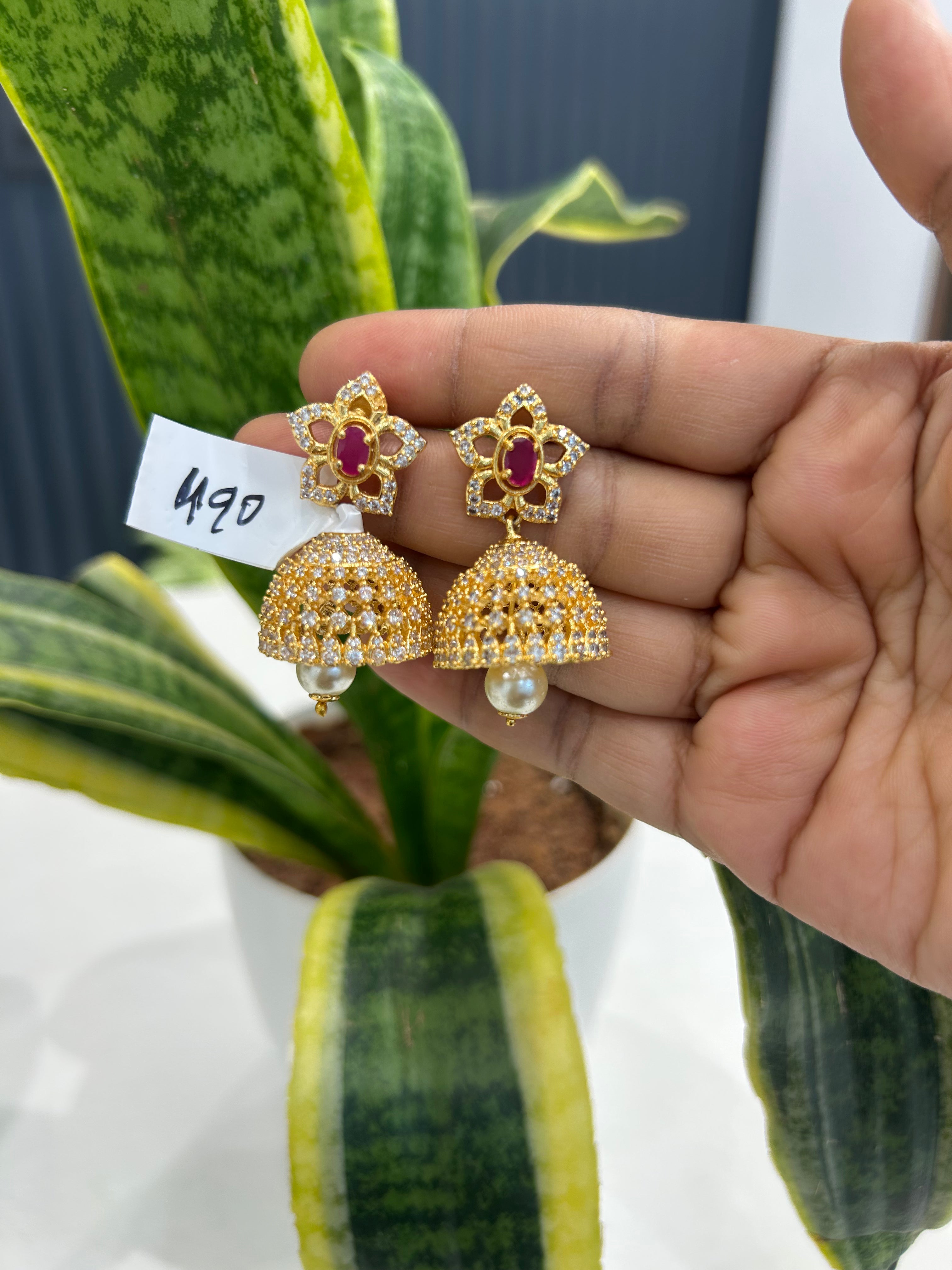 Beautiful pink stone jumkis with screwback