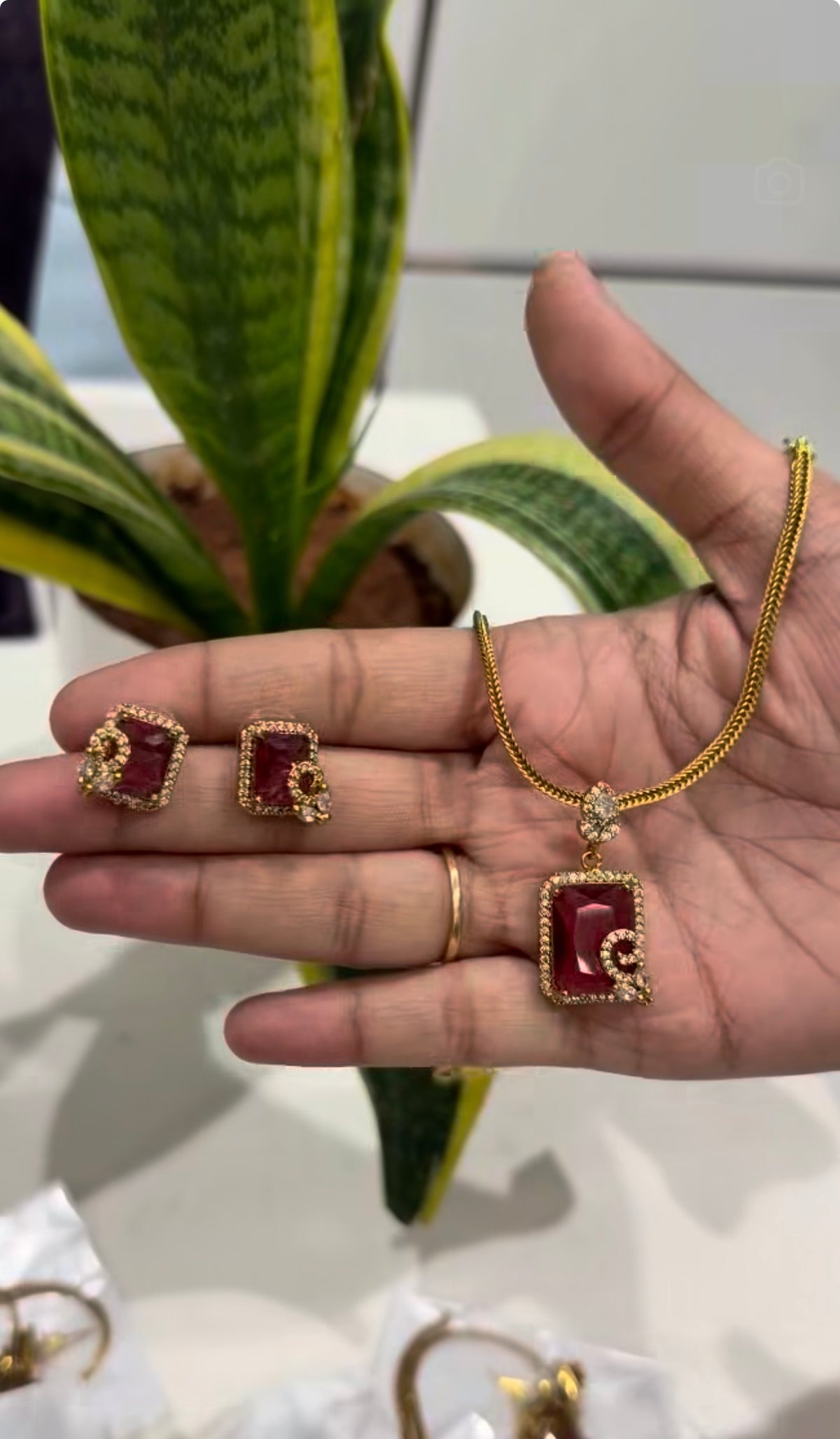 Beautiful red color stone nanpatti necklace with pushback earrings