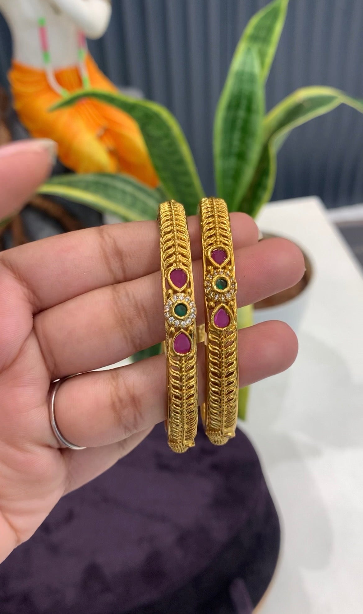 Beautiful pota stone bangles