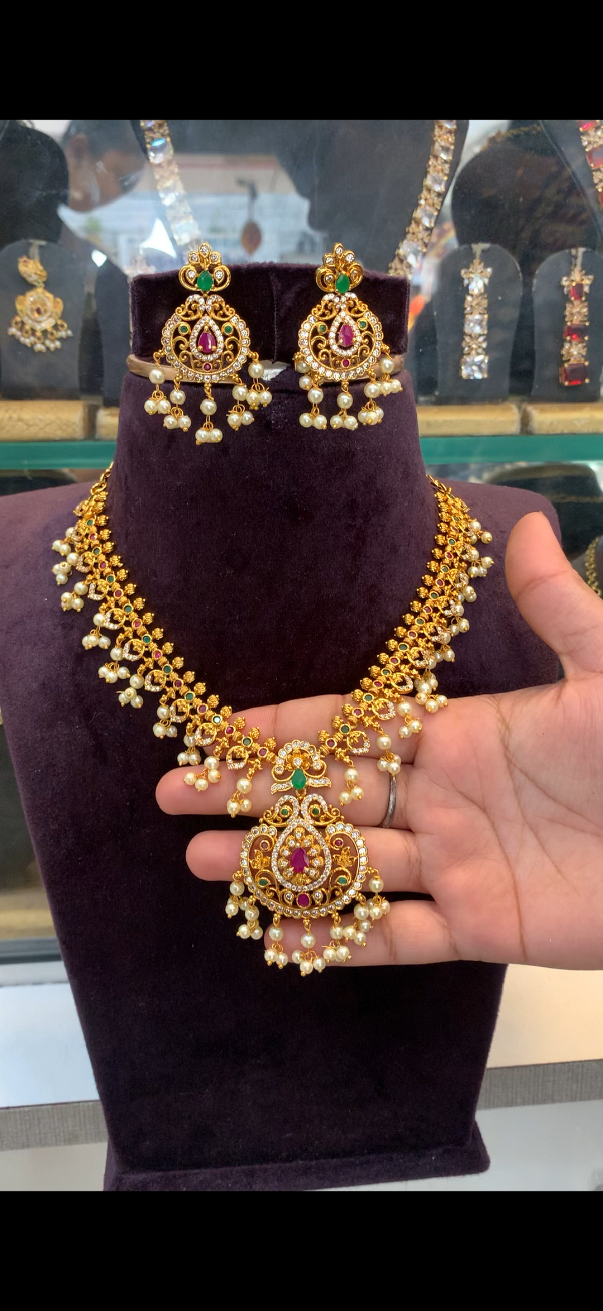 Beautiful guthapusalu Necklace set with pushback earrings