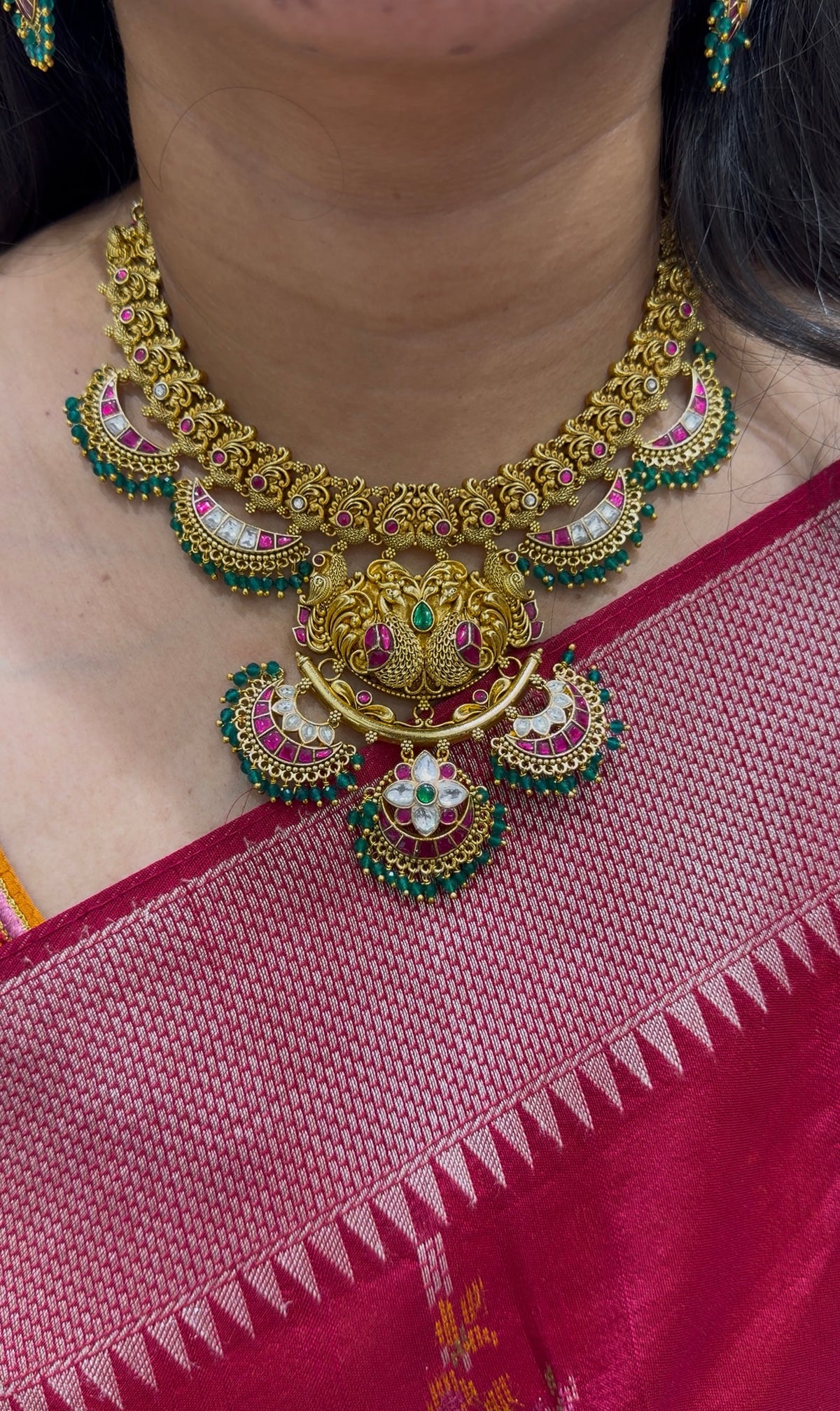 Beautiful Jadau stone beads finishing necklace with pushback earrings