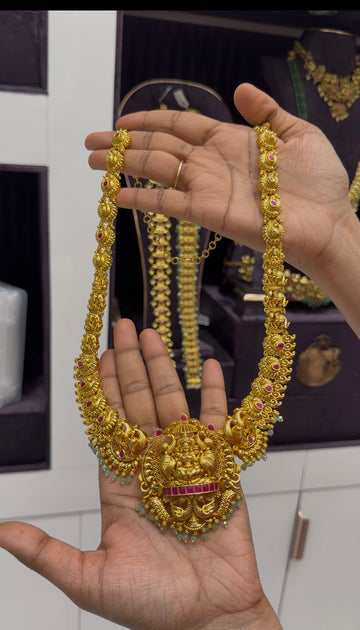Beautiful Jadau kundhan long haram with pushback jumkis