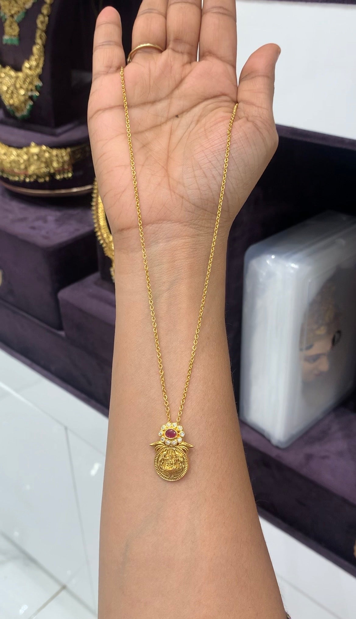 Beautiful kasula model locket with Chandraharam chain 18 inchs long