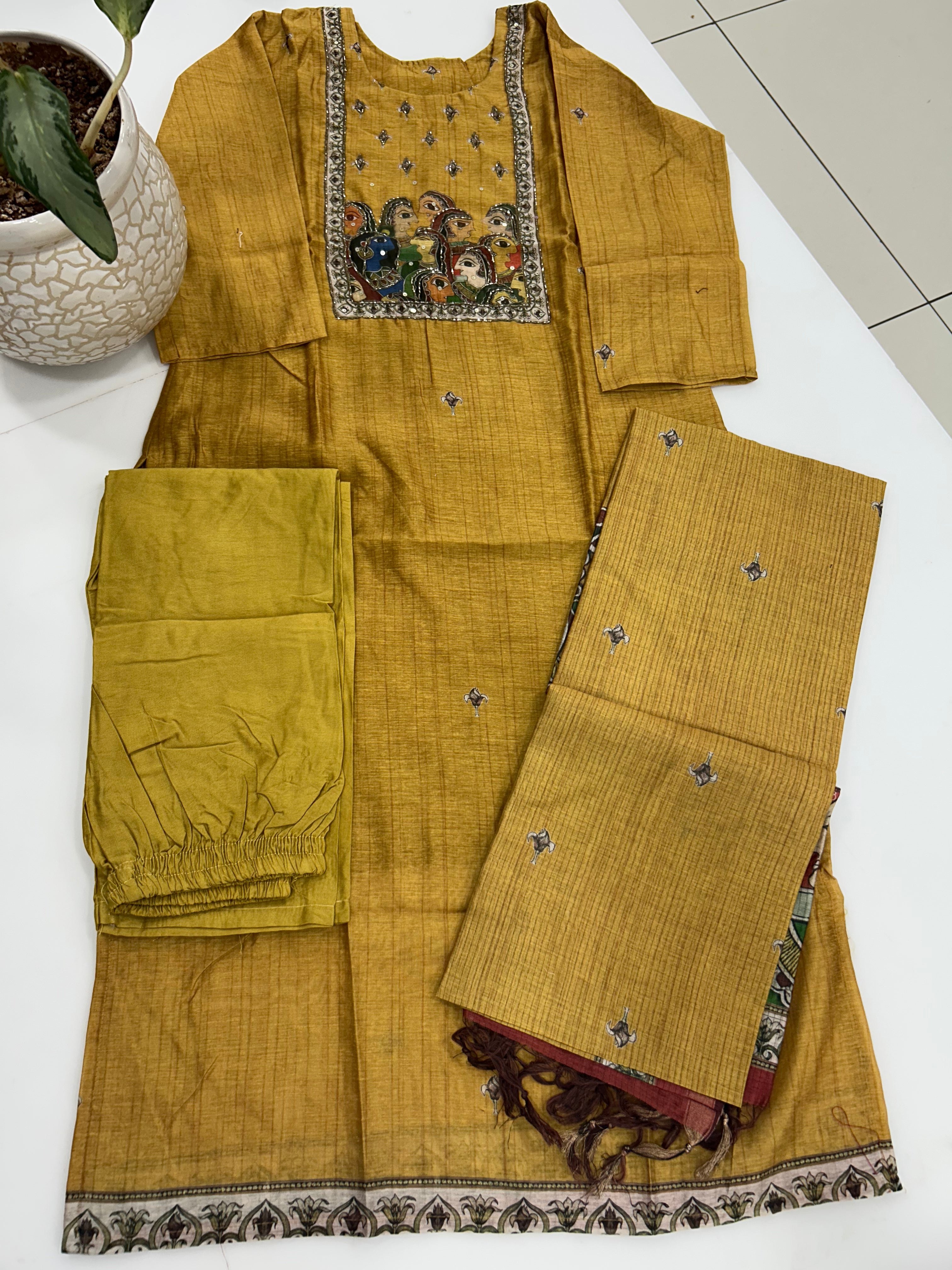 Tusser silk 3-piece set