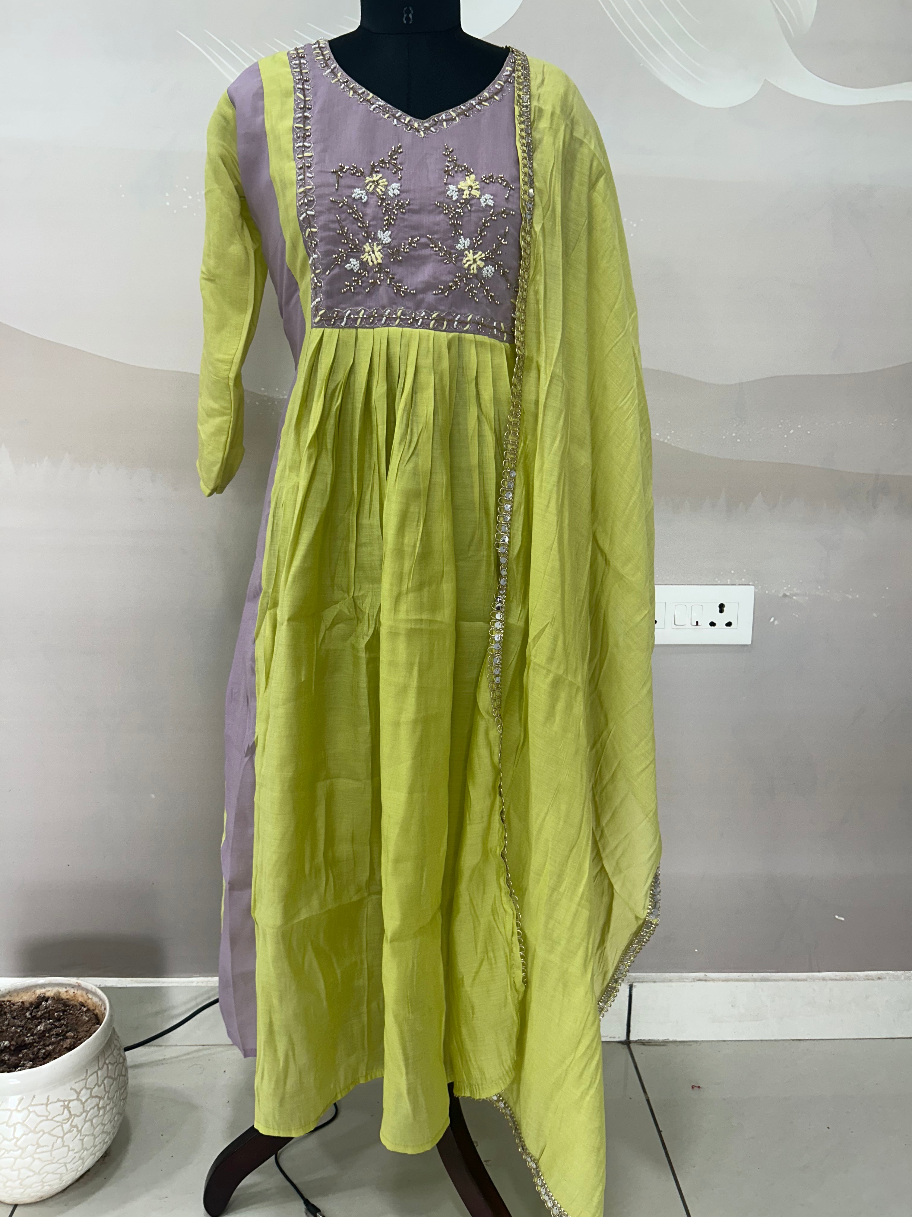 Mul chenderi A-line 3-piece set