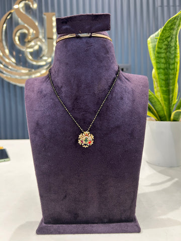 Beautiful navarathna locket blackbeads chain 18 inchs long