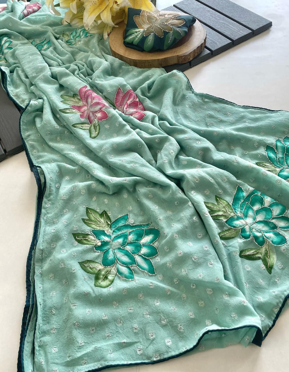 Soft crushed chiffon georgette saree