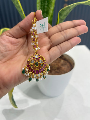 Beautiful pota stone tikka with green beads