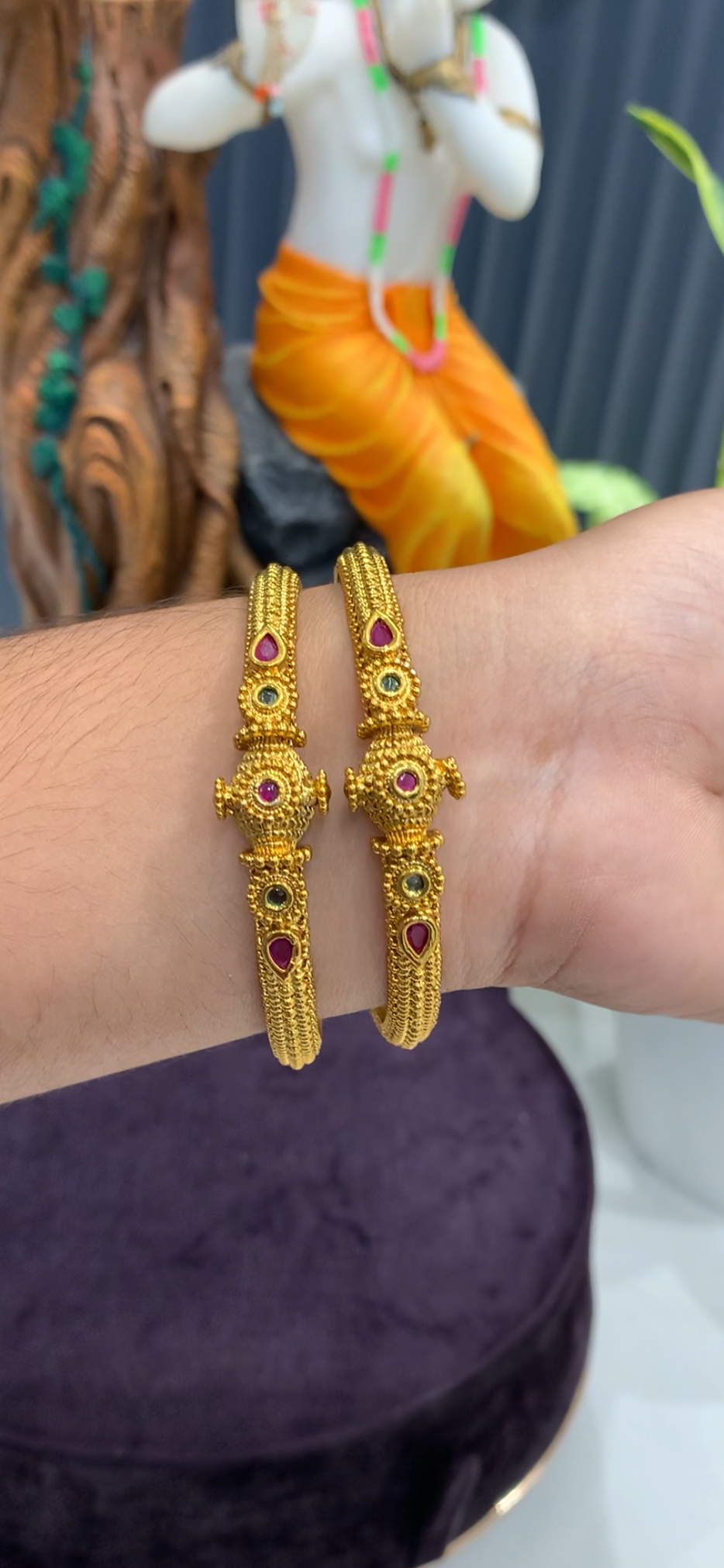 Beautiful pota stone bangles