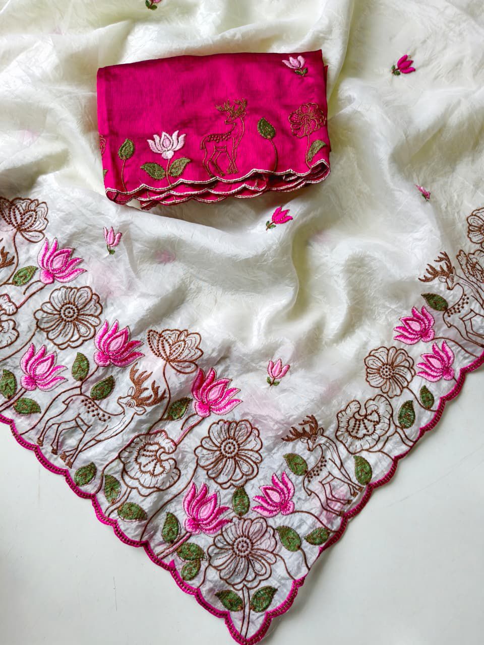 Soft crush fabric saree