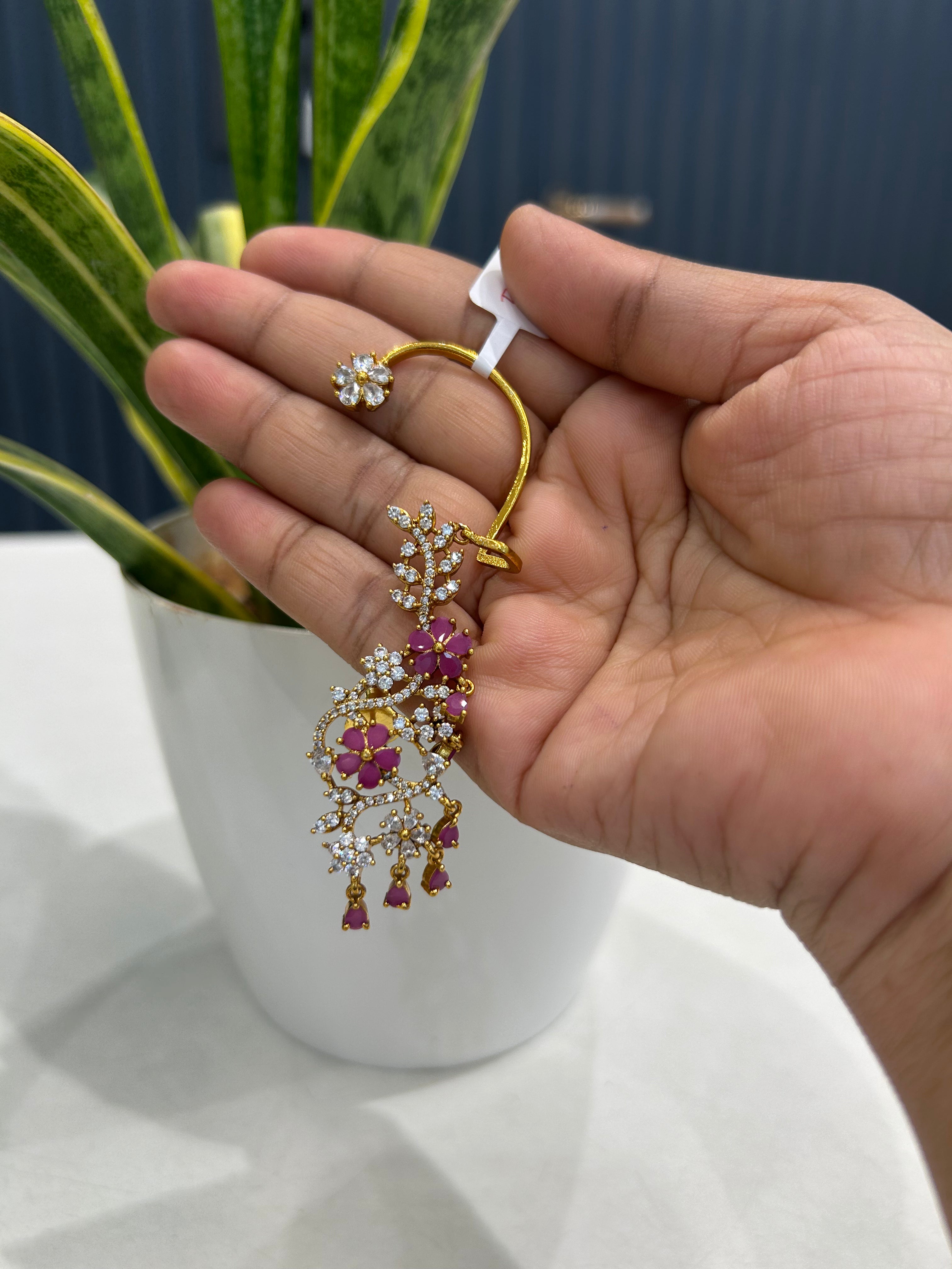 Beautiful pink & white stones earcuffs with pushback