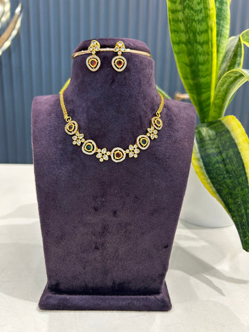 Beautiful uncut stones simple necklace with pushback earrings