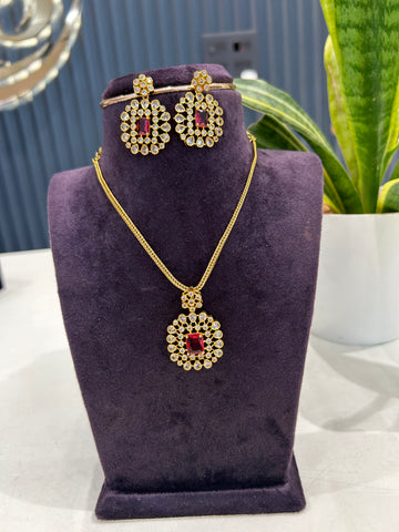 Beautiful uncut stone nanpatti model necklace with pushback earrings