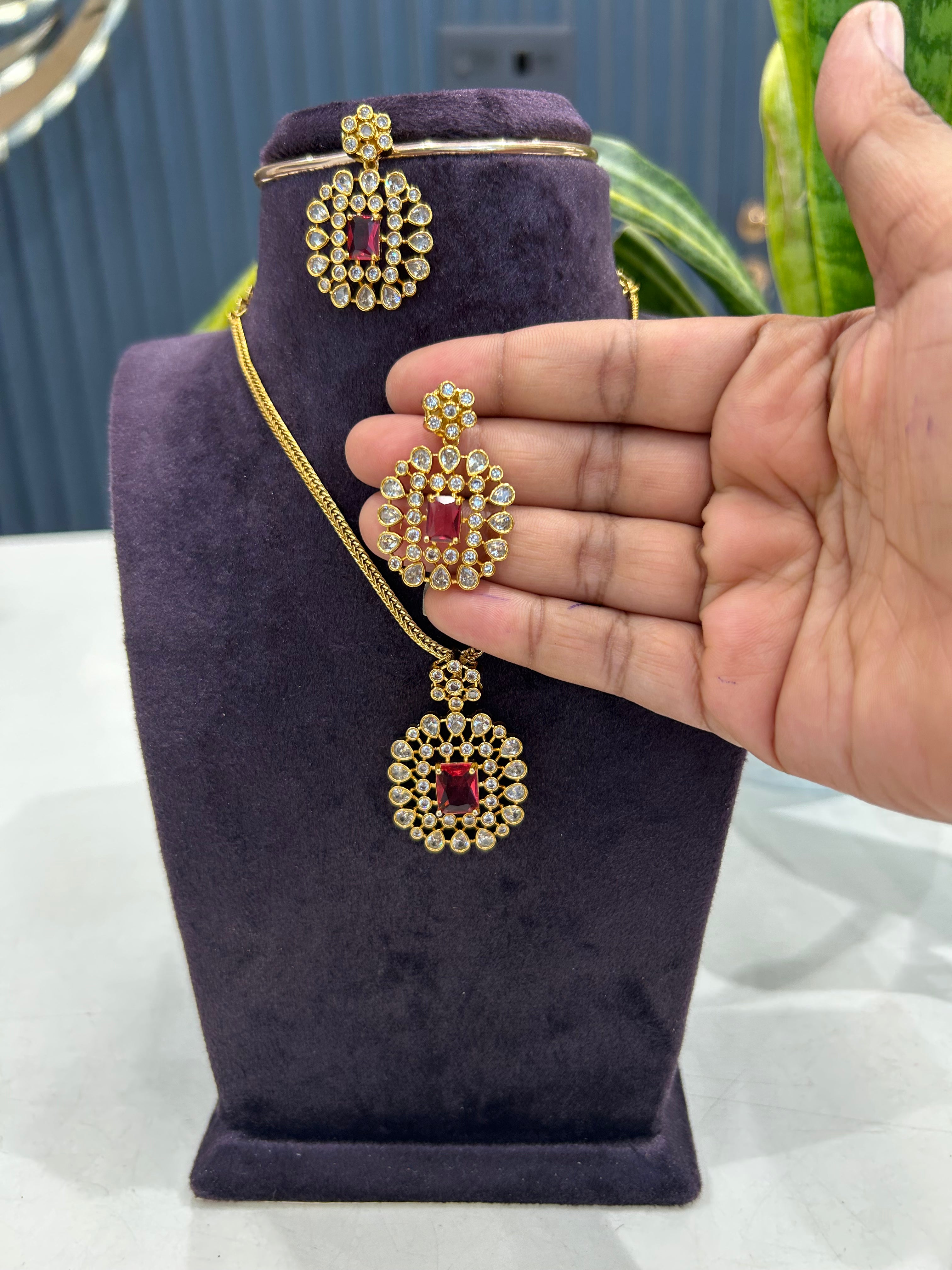 Beautiful uncut stone nanpatti model necklace with pushback earrings