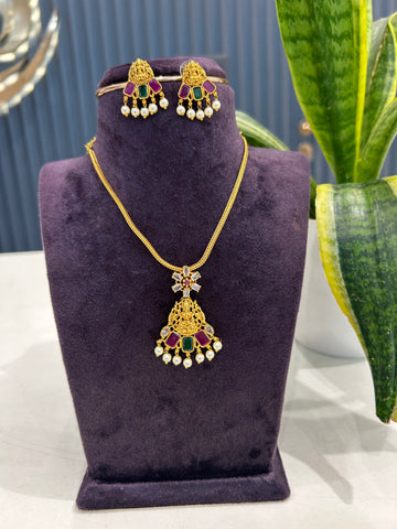 Beautiful multi stone nanpatti necklace with pushback earrings