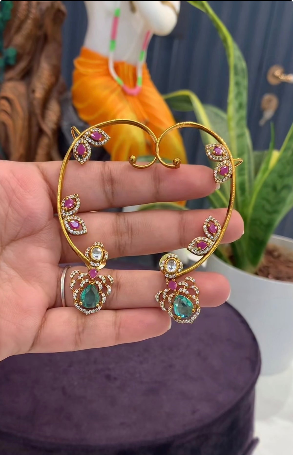 Beautiful CZ stones earcuffs with pushback