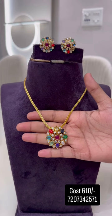 Beautiful navarathna pendant set nanpatti model necklace