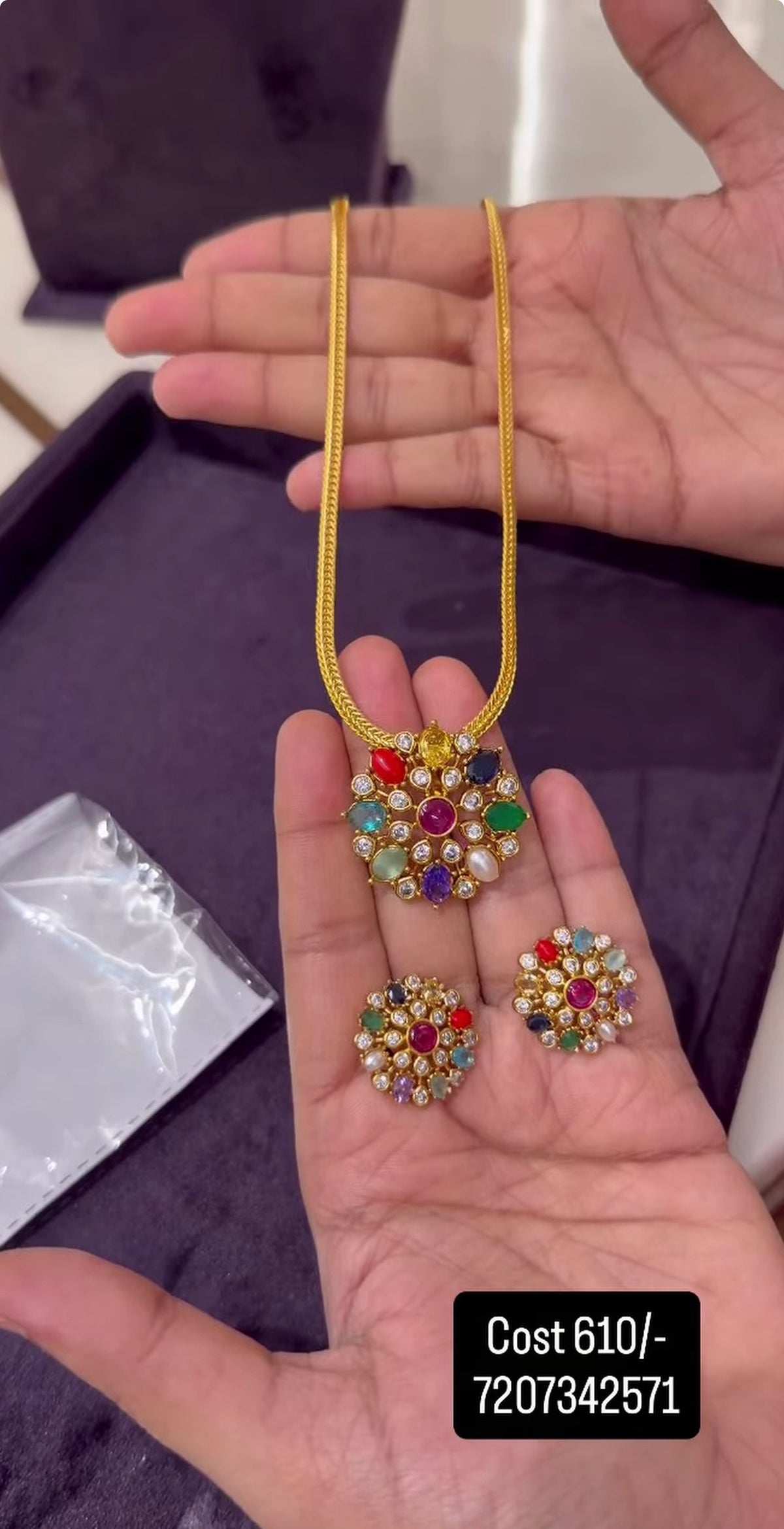 Beautiful navarathna pendant set nanpatti model necklace