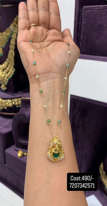 Beautiful ganesh pendant with simple chain 18 inchs long