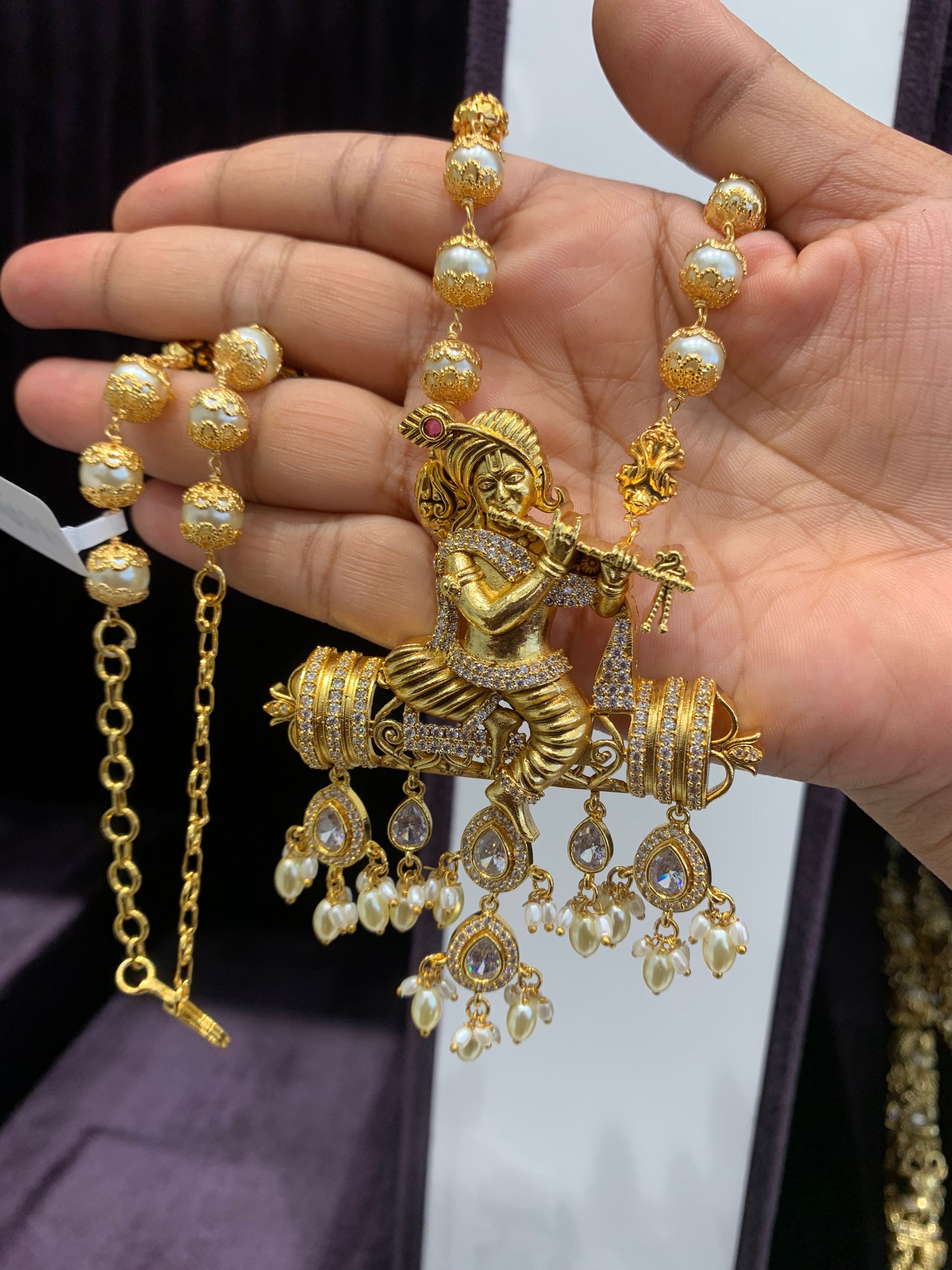 Beautiful krishna pendant with nakshi balls & beads mala 18 to 20 inchs