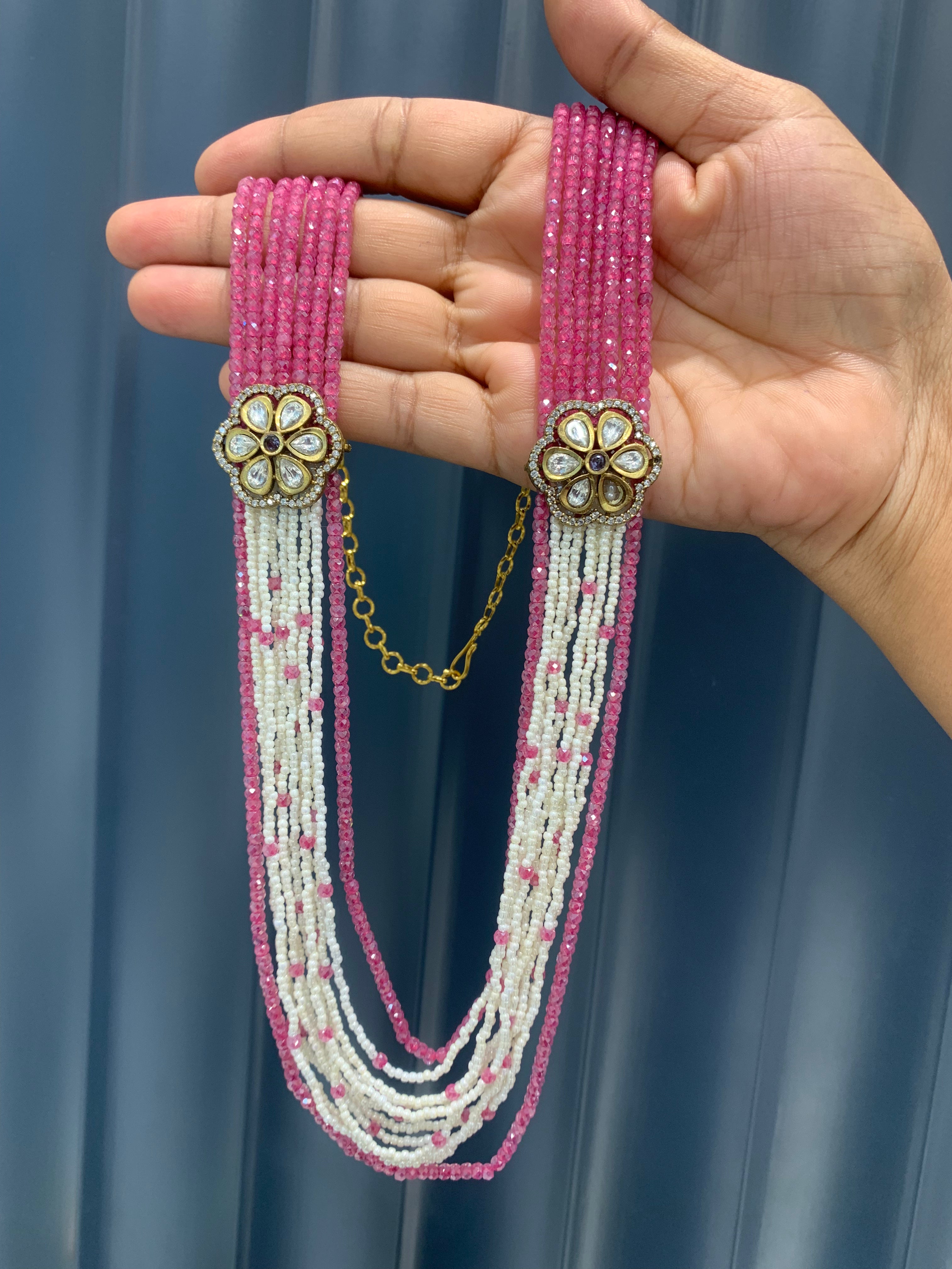 Beautiful Victoria polish side pendant pink & white beads mala