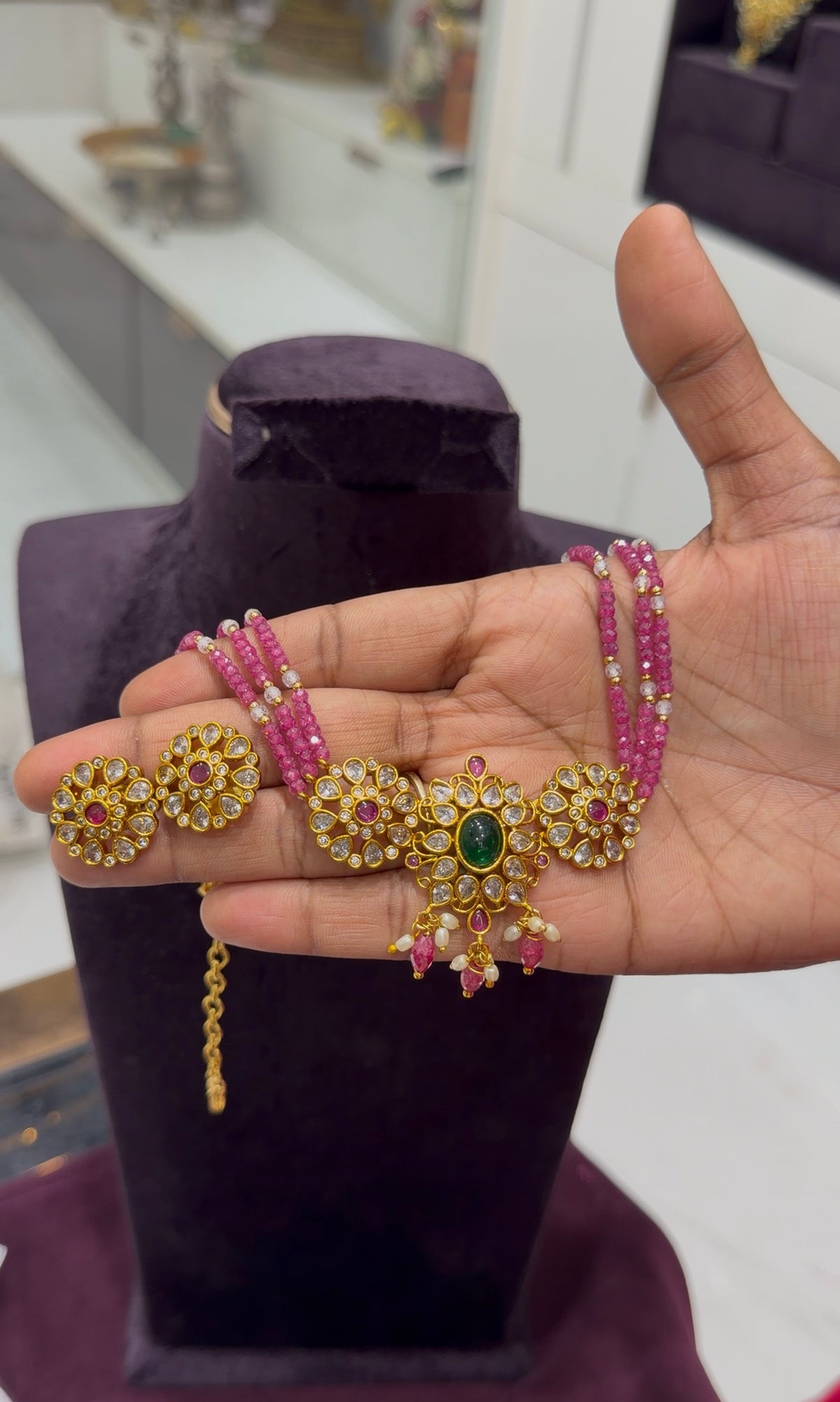Beautiful uncut stones pendent set with Pink colour CZ crystal beads chocker