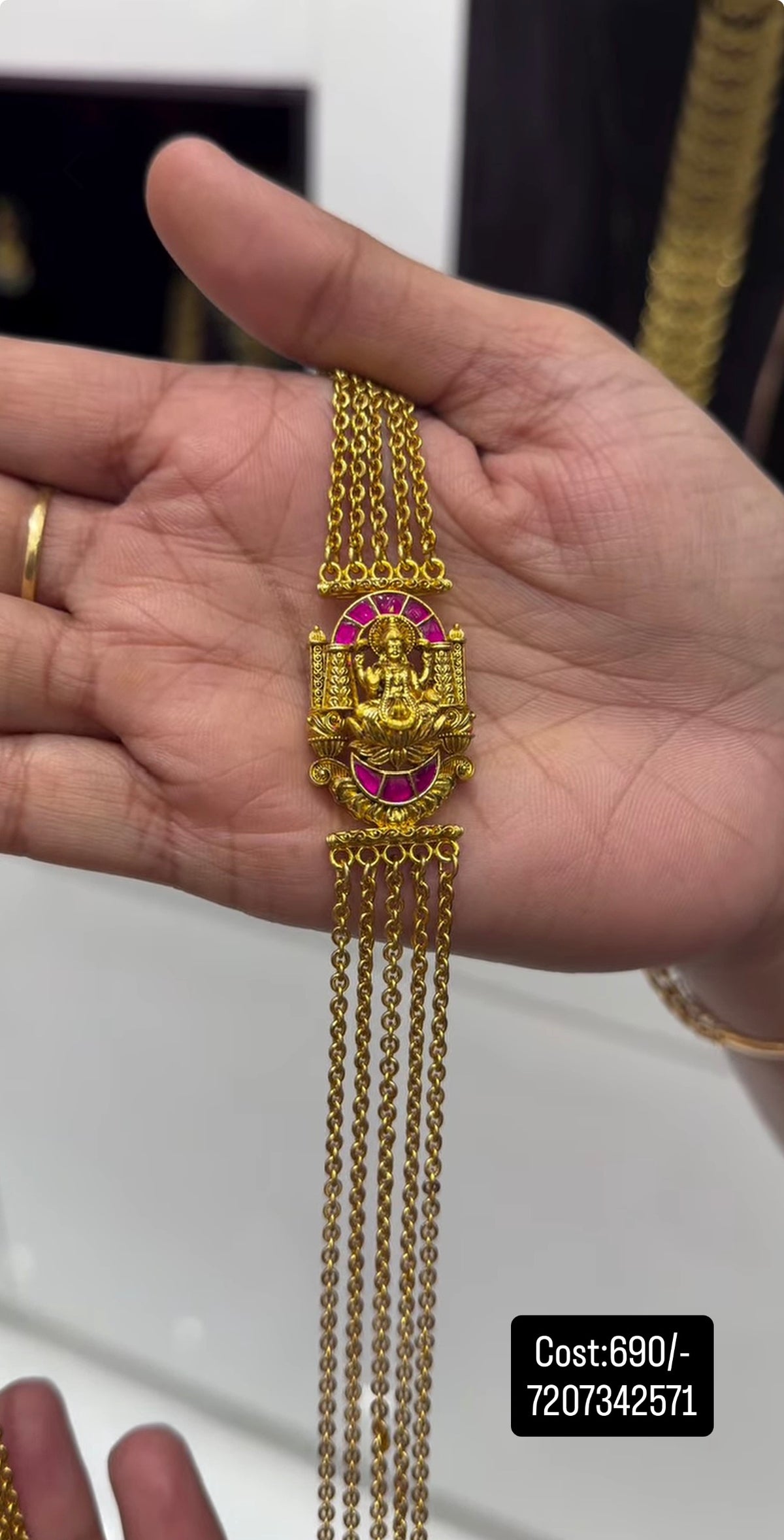 Beautiful jadau kundhan Lakshmi devi side pendent 5 layers chandraharam 24 inchs long