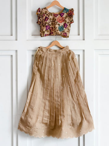 Beautiful kids skirt