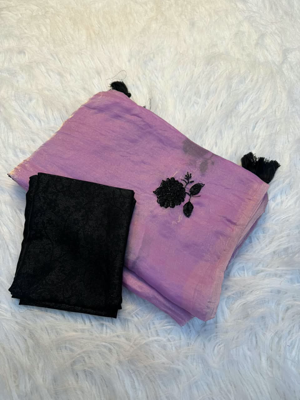 Space silk sarees
