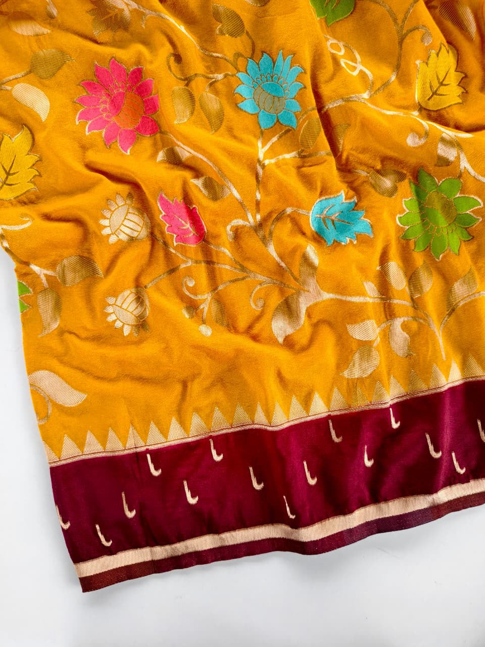 Soft nylon viscous saree