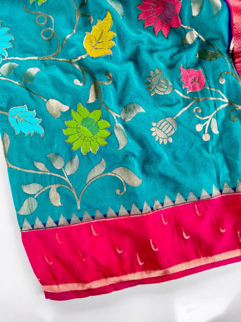Soft nylon viscous saree