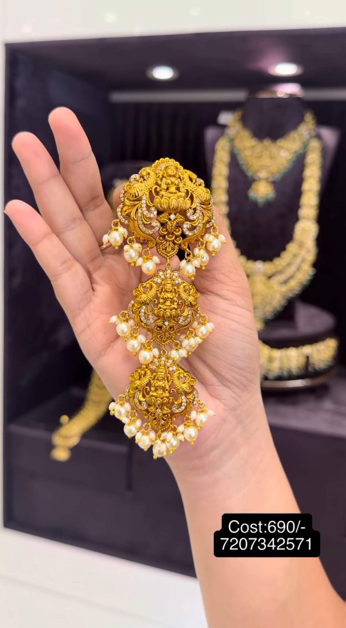 Beautiful 3 steps Lakshmi devi hair pin with back hook