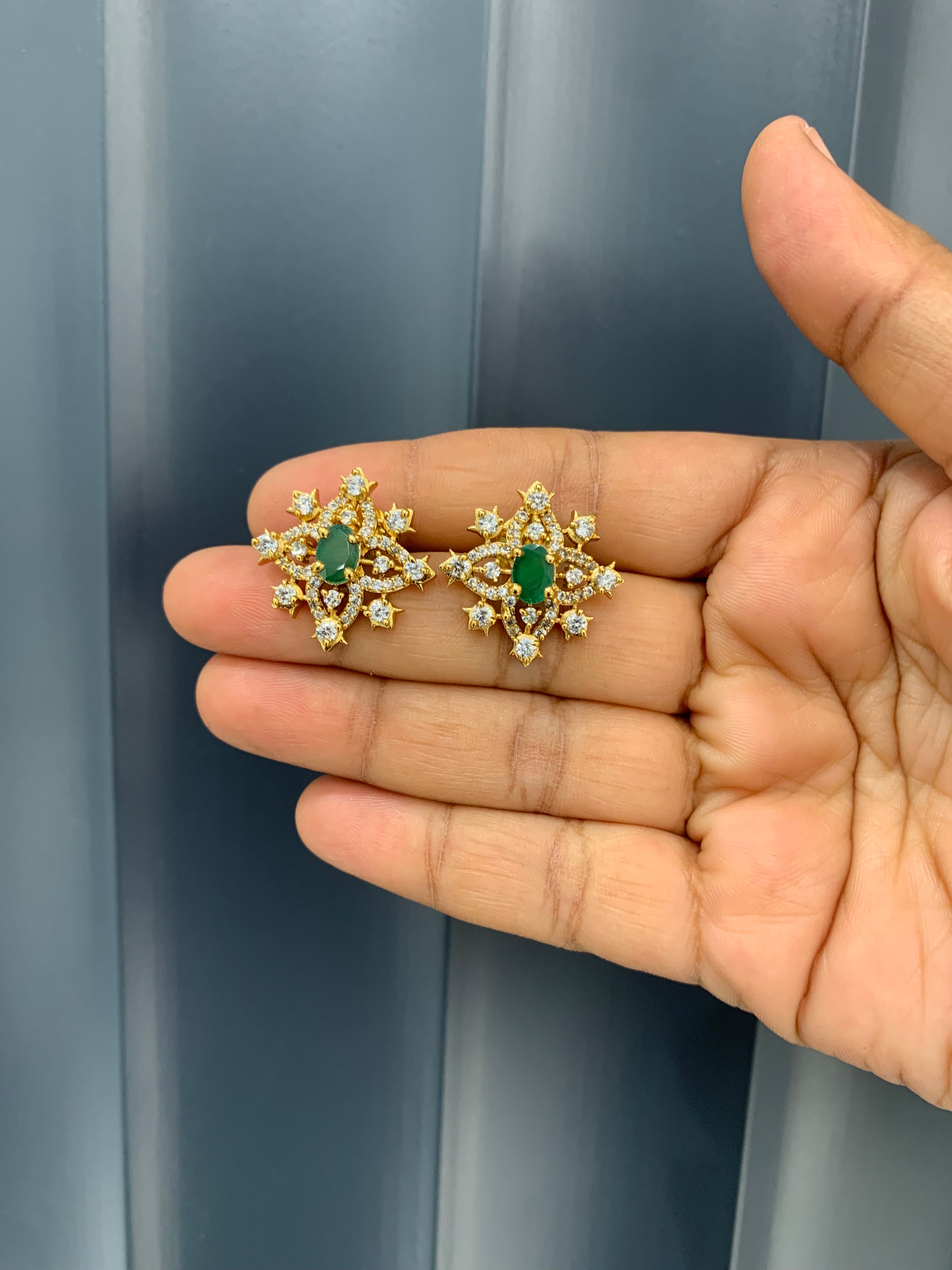 Beautiful green color CZ stones studs with pushback