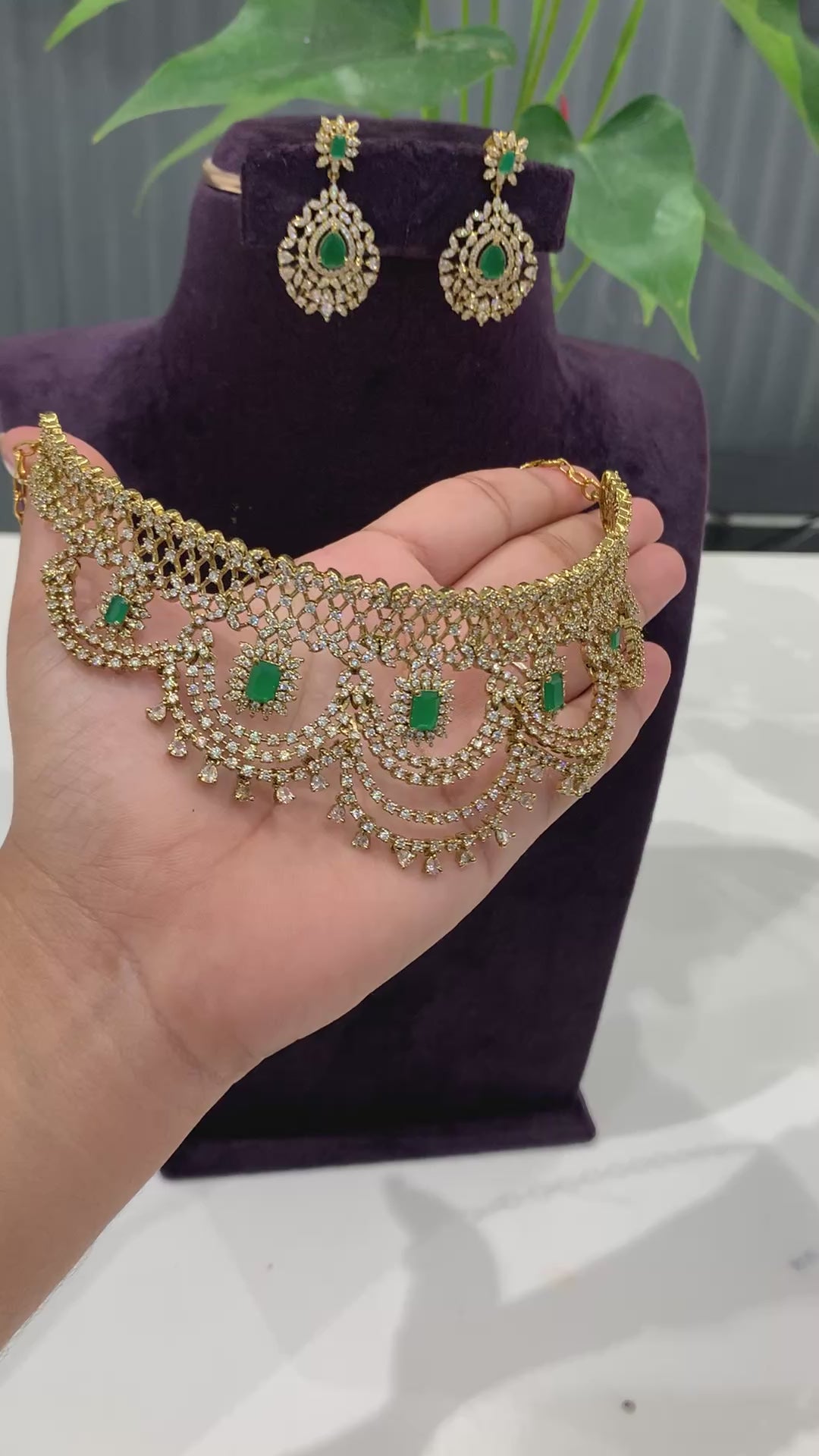 Beautiful Chocker set