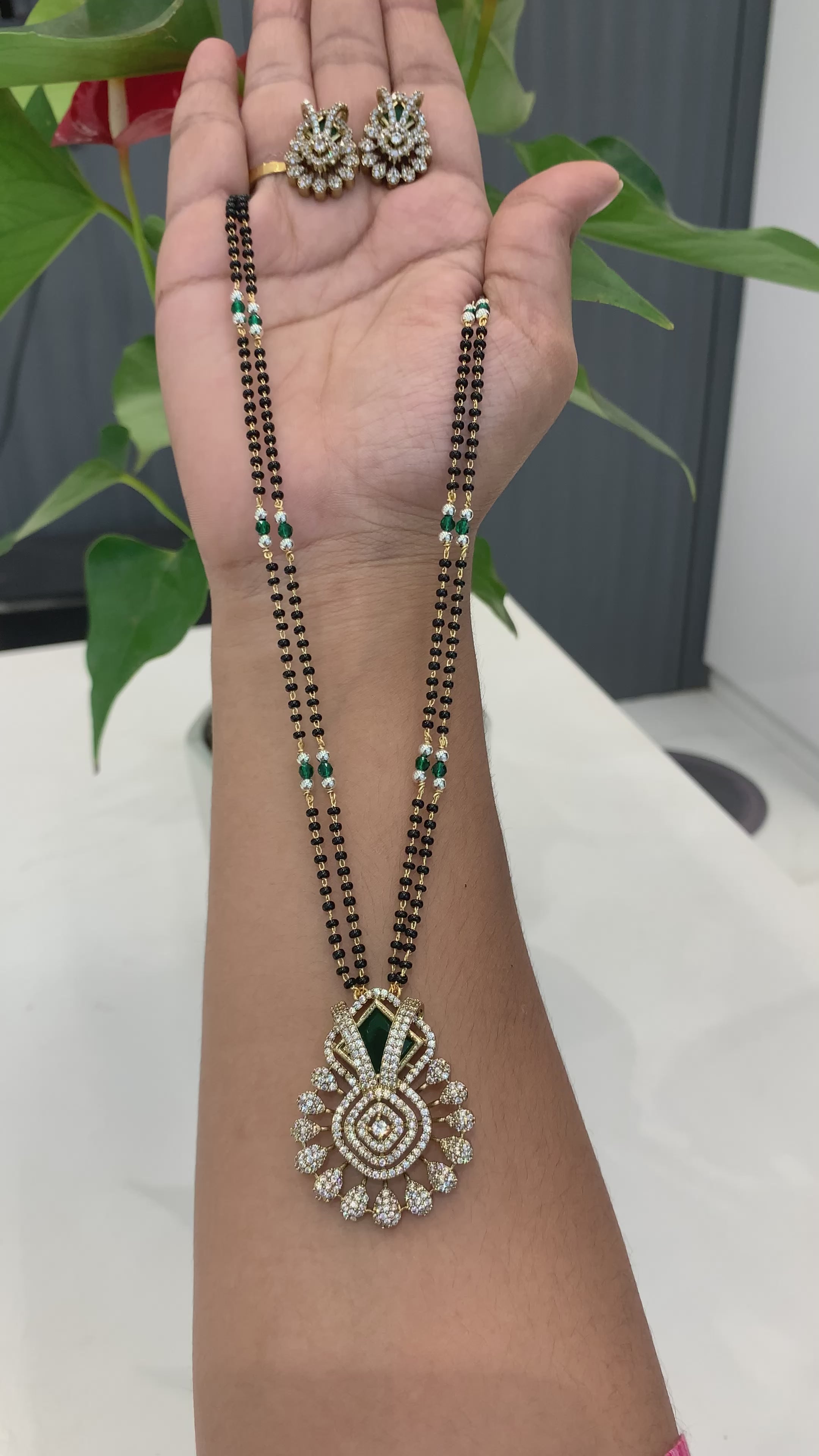 Beautiful Locket Set with Blackbeads